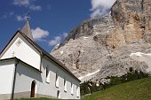 Dalla lunga camminata al Santuario di Caravaggio il 23 maggio al weekend in Alta Badia il 30 maggio-1 giugno - FOTOGALLERY